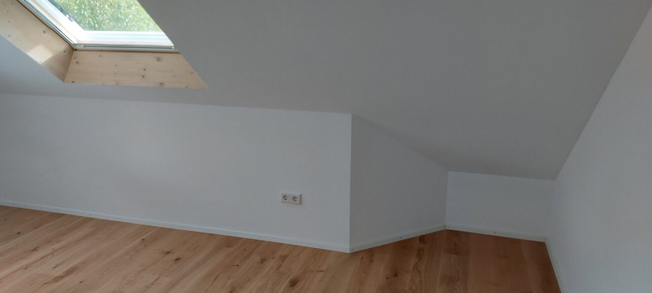 Deckenheizung mit Platten aus Gipskarton
